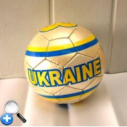 Футбольные мячи
